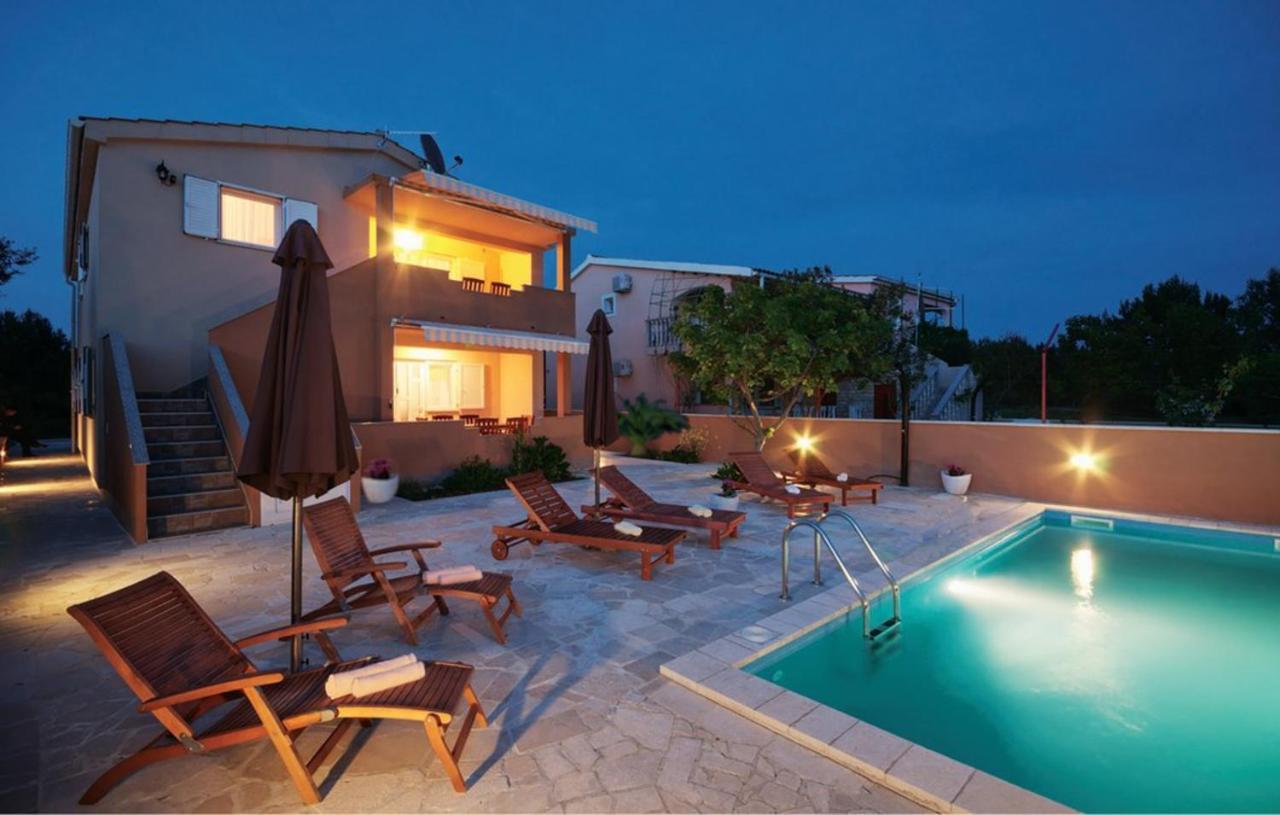 Apartments Bagic Vir Exterior foto
